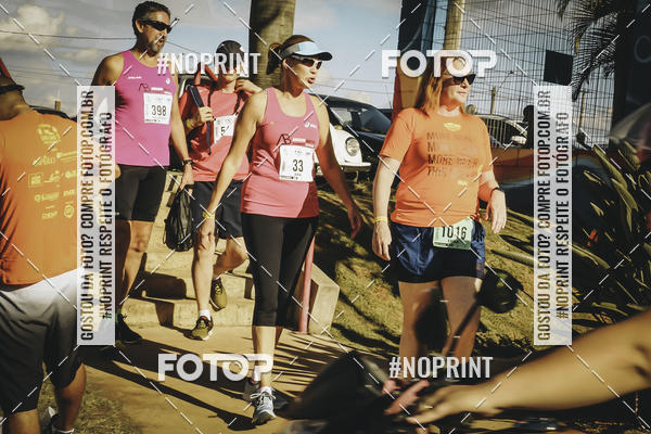 Buy your photos of the event1� Beer Run Expo �guas on Fotop
