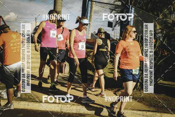 Buy your photos of the event1� Beer Run Expo �guas on Fotop