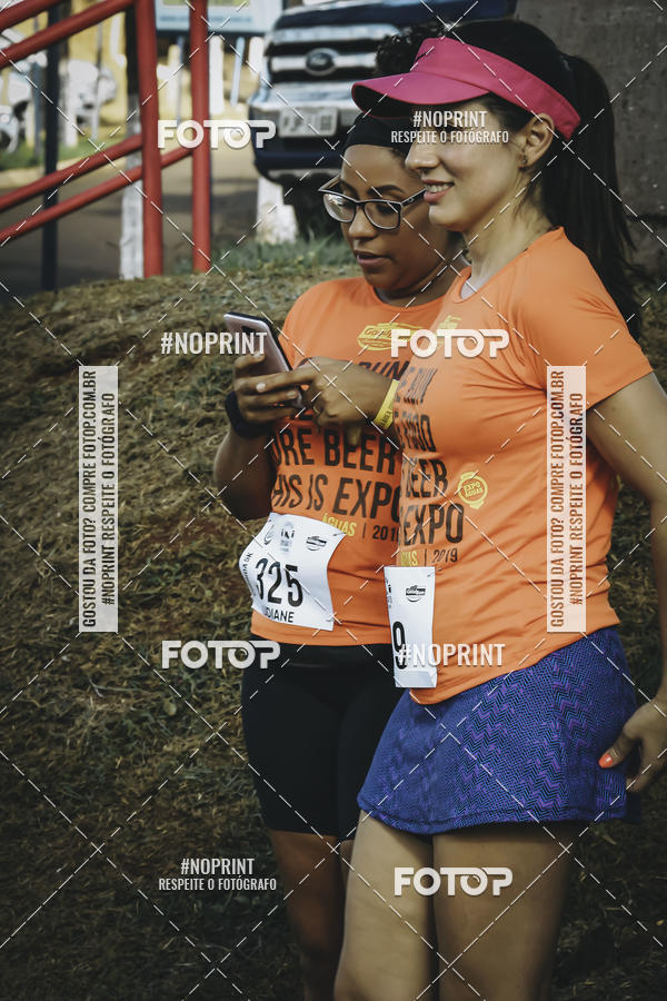 Buy your photos of the event1� Beer Run Expo �guas on Fotop
