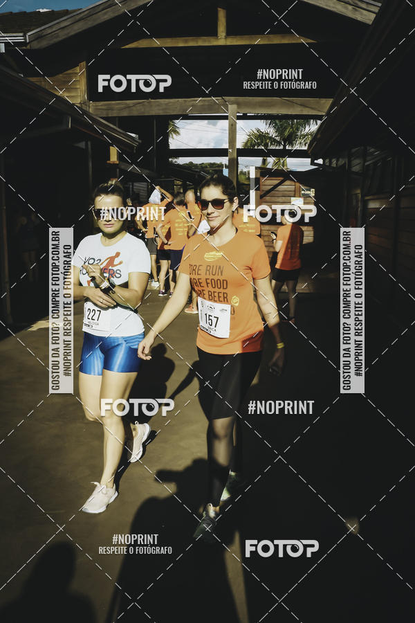 Buy your photos of the event1� Beer Run Expo �guas on Fotop