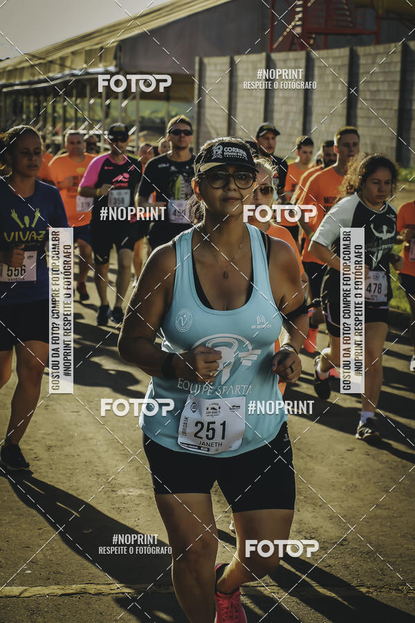 Buy your photos of the event1� Beer Run Expo �guas on Fotop