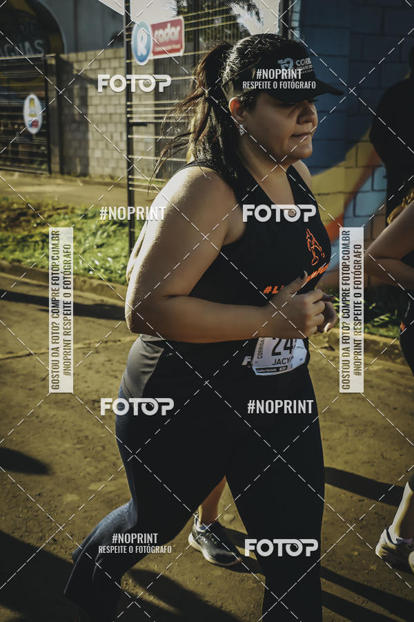 Buy your photos of the event1� Beer Run Expo �guas on Fotop