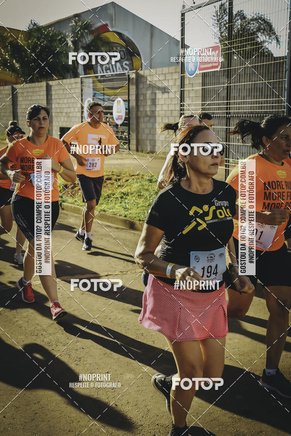 Buy your photos of the event1� Beer Run Expo �guas on Fotop