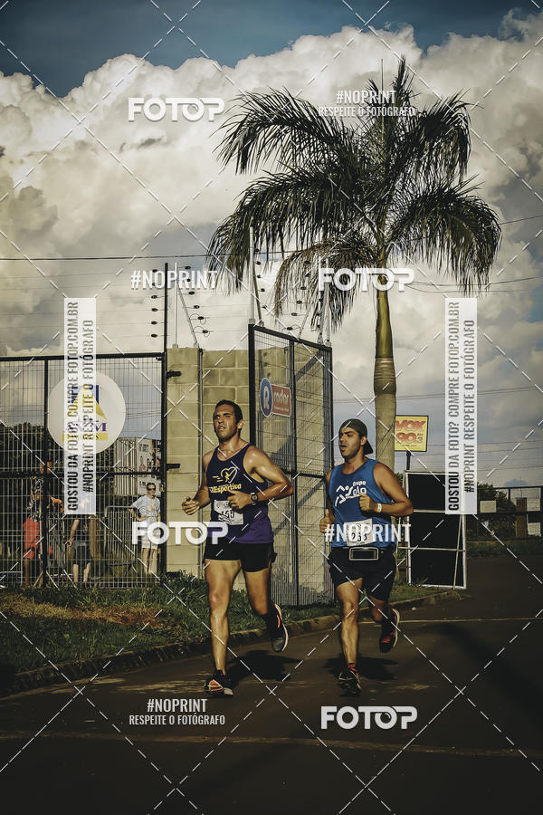 Buy your photos of the event1� Beer Run Expo �guas on Fotop