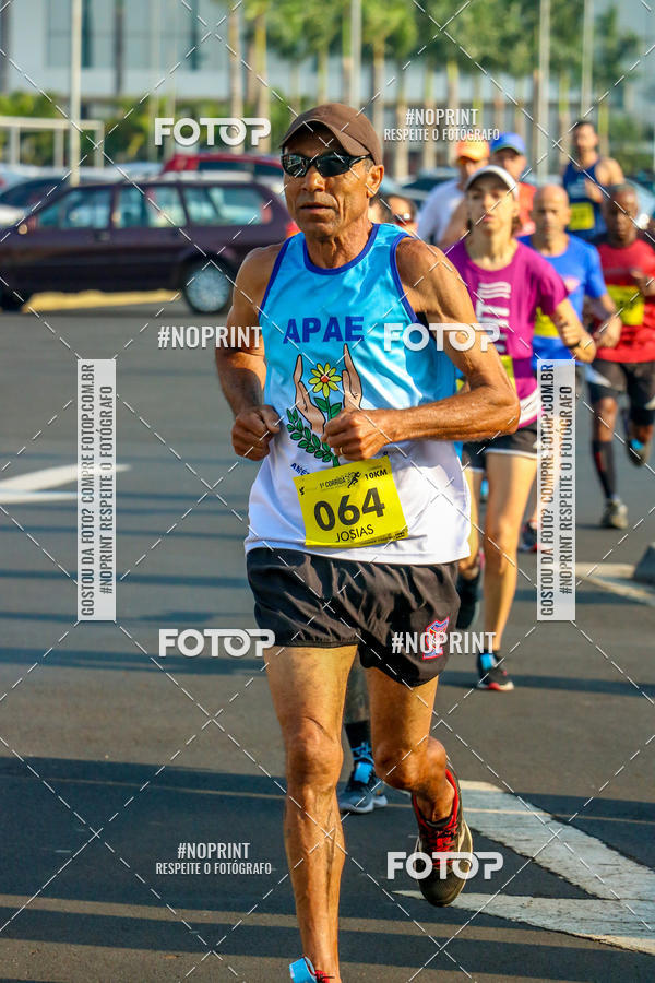 Achetez vos photos de l'vnement2 Corrida Shopping Jaragu sur Fotop