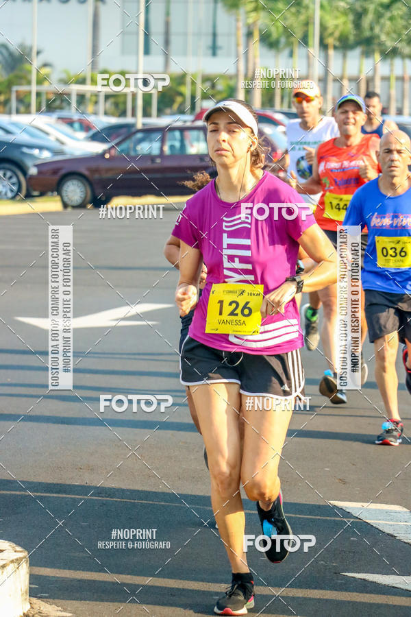 Achetez vos photos de l'vnement2 Corrida Shopping Jaragu sur Fotop