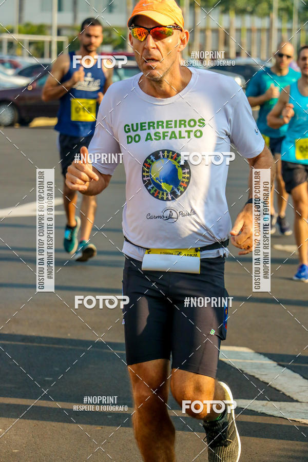 Achetez vos photos de l'vnement2 Corrida Shopping Jaragu sur Fotop