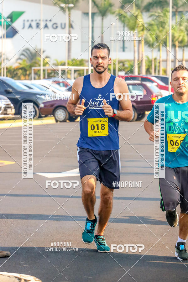 Achetez vos photos de l'vnement2 Corrida Shopping Jaragu sur Fotop
