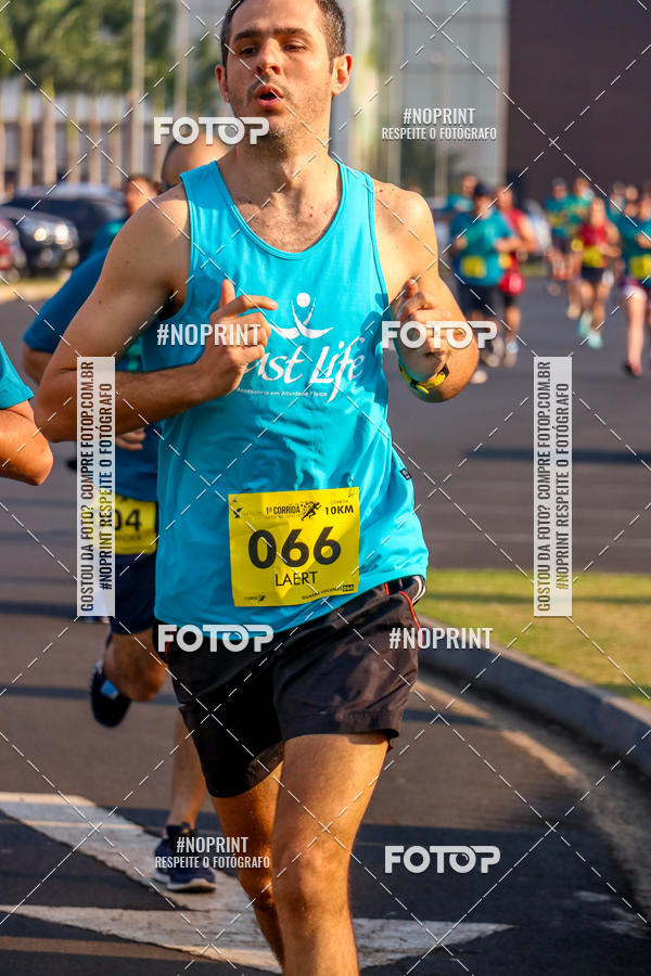 Achetez vos photos de l'vnement2 Corrida Shopping Jaragu sur Fotop