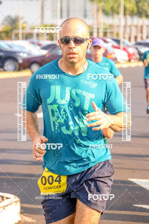 Achetez vos photos de l'vnement2 Corrida Shopping Jaragu sur Fotop