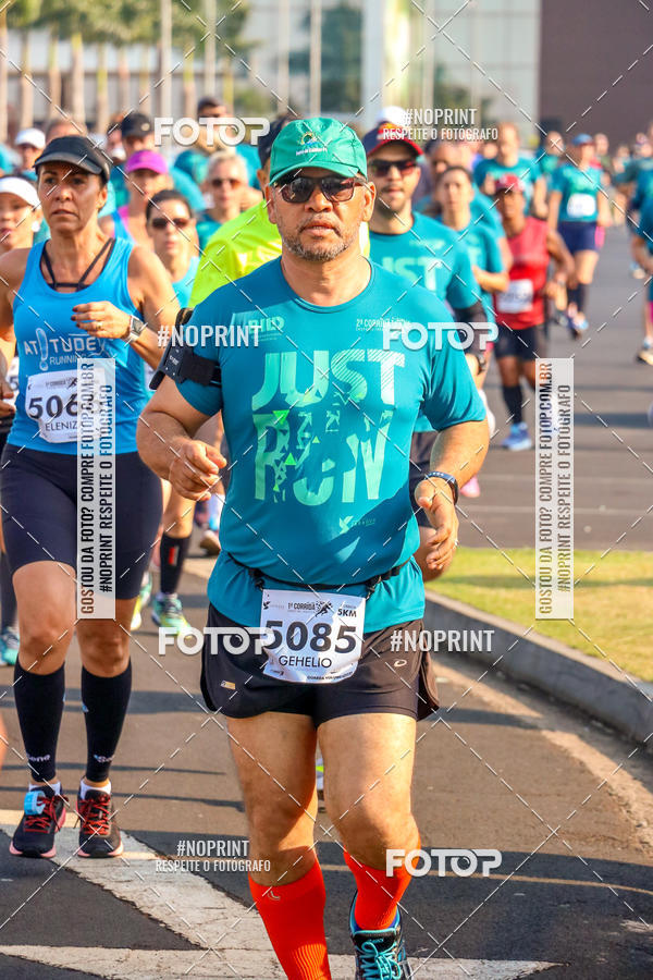 Achetez vos photos de l'vnement2 Corrida Shopping Jaragu sur Fotop