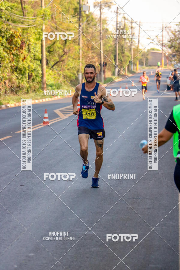 Achetez vos photos de l'vnement2 Corrida Shopping Jaragu sur Fotop