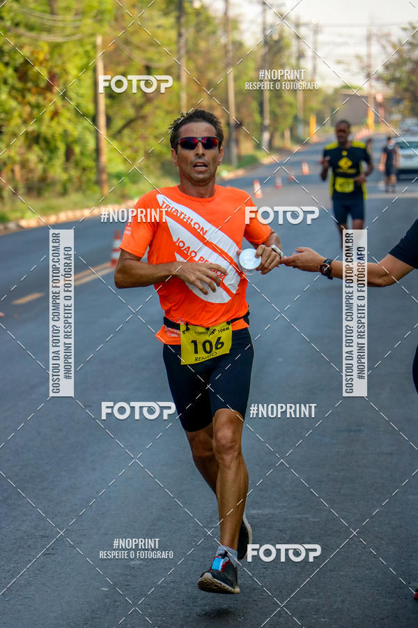 Achetez vos photos de l'vnement2 Corrida Shopping Jaragu sur Fotop