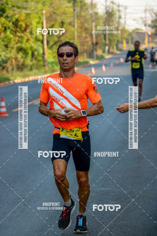 Achetez vos photos de l'vnement2 Corrida Shopping Jaragu sur Fotop