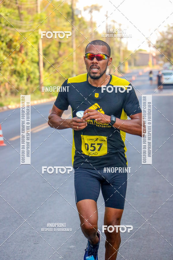 Achetez vos photos de l'vnement2 Corrida Shopping Jaragu sur Fotop