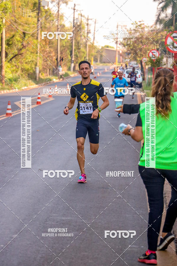 Achetez vos photos de l'vnement2 Corrida Shopping Jaragu sur Fotop