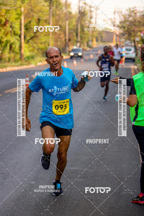 Achetez vos photos de l'vnement2 Corrida Shopping Jaragu sur Fotop