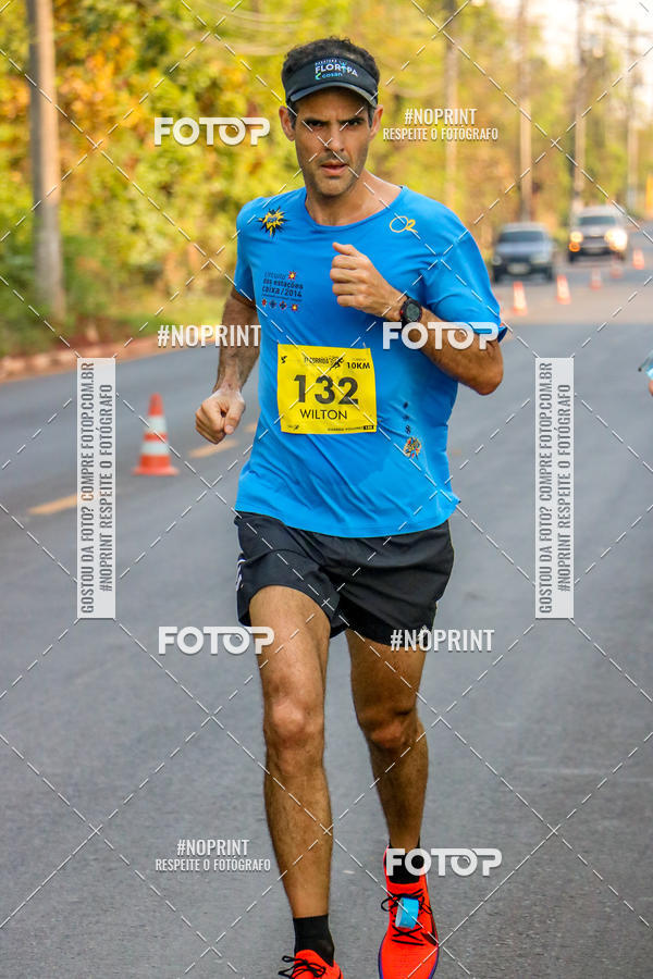 Achetez vos photos de l'vnement2 Corrida Shopping Jaragu sur Fotop