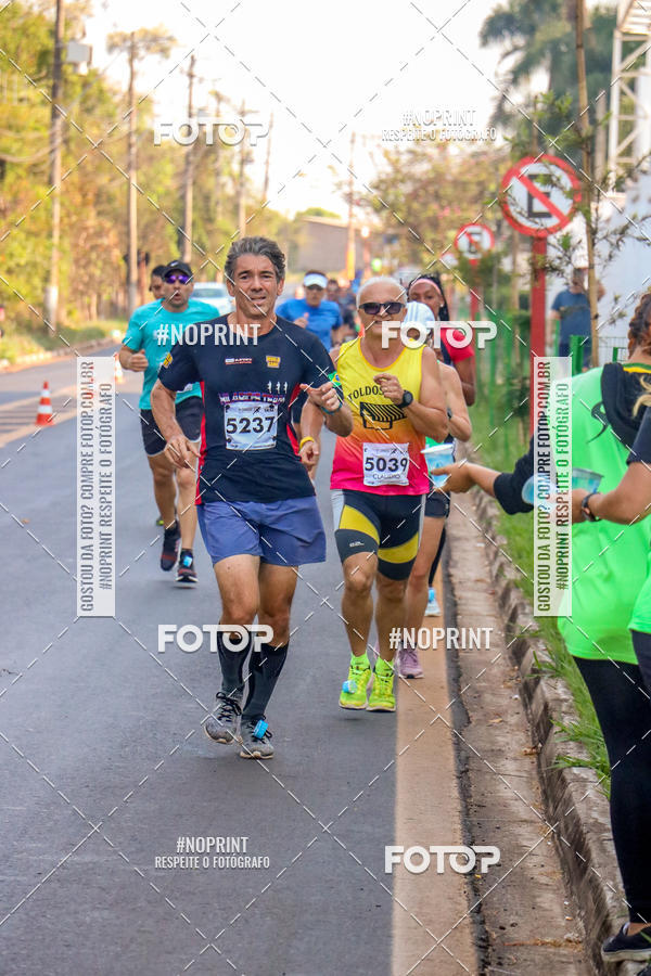 Compra tus fotos del evento2 Corrida Shopping Jaragu En Fotop