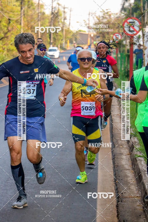 Compra tus fotos del evento2 Corrida Shopping Jaragu En Fotop