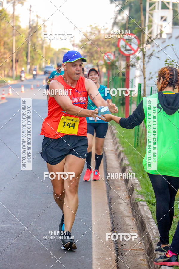 Achetez vos photos de l'vnement2 Corrida Shopping Jaragu sur Fotop