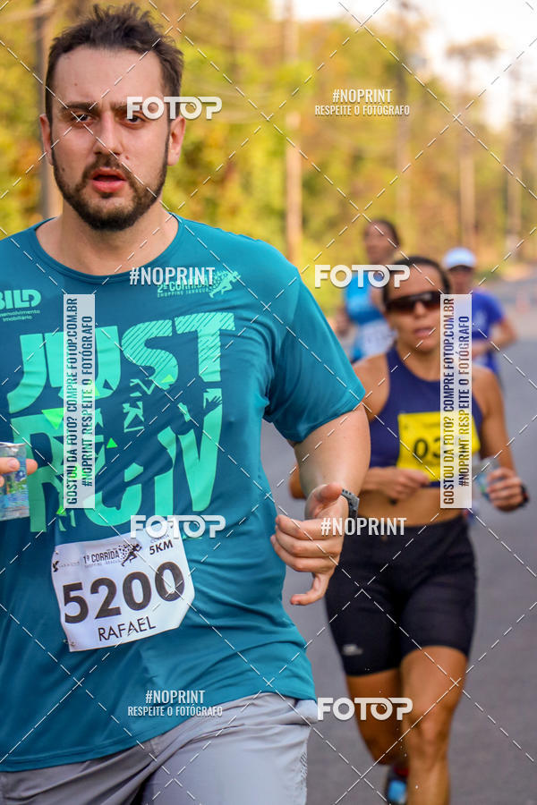 Achetez vos photos de l'vnement2 Corrida Shopping Jaragu sur Fotop