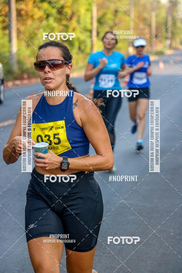 Achetez vos photos de l'vnement2 Corrida Shopping Jaragu sur Fotop