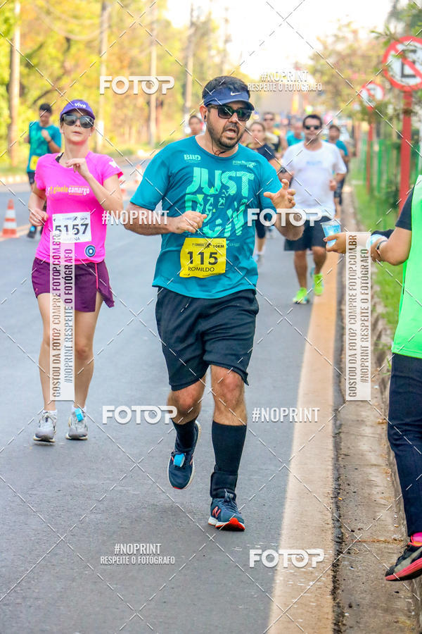 Achetez vos photos de l'vnement2 Corrida Shopping Jaragu sur Fotop