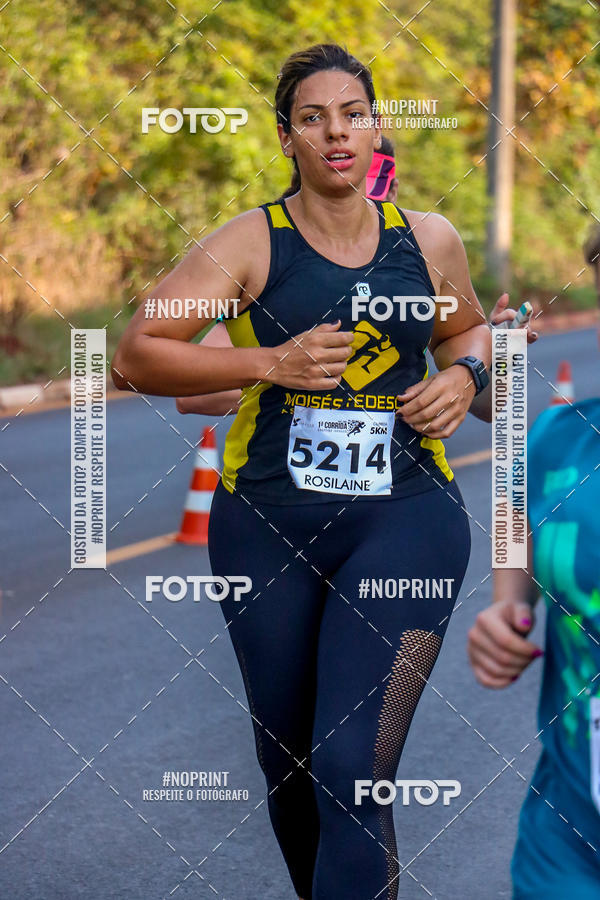 Achetez vos photos de l'vnement2 Corrida Shopping Jaragu sur Fotop