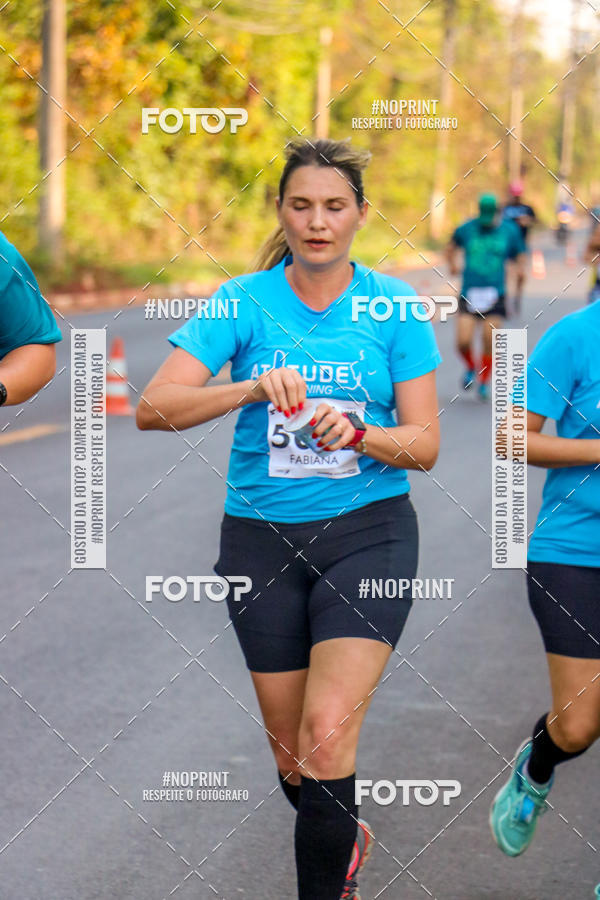 Achetez vos photos de l'vnement2 Corrida Shopping Jaragu sur Fotop