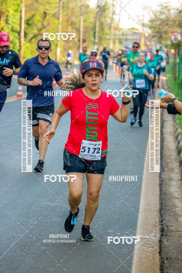 Achetez vos photos de l'vnement2 Corrida Shopping Jaragu sur Fotop