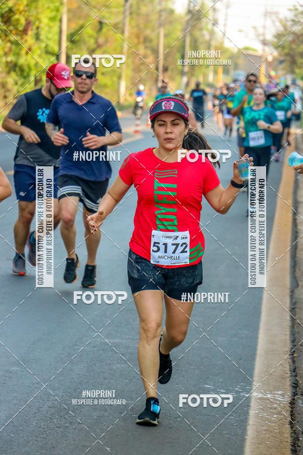 Achetez vos photos de l'vnement2 Corrida Shopping Jaragu sur Fotop