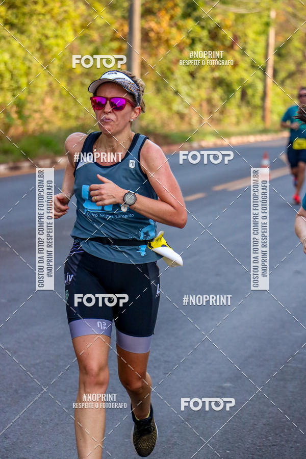 Achetez vos photos de l'vnement2 Corrida Shopping Jaragu sur Fotop