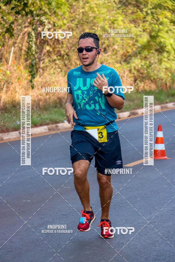 Achetez vos photos de l'vnement2 Corrida Shopping Jaragu sur Fotop