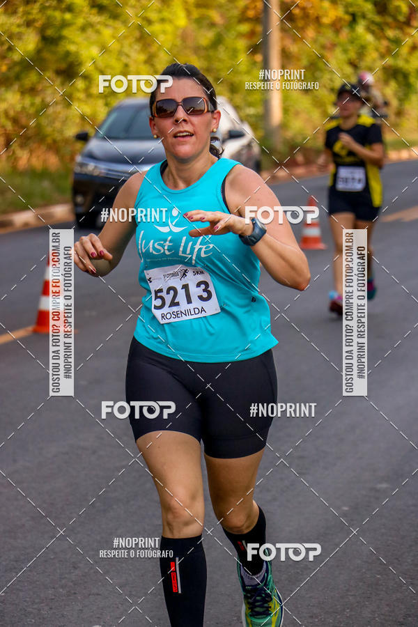 Achetez vos photos de l'vnement2 Corrida Shopping Jaragu sur Fotop