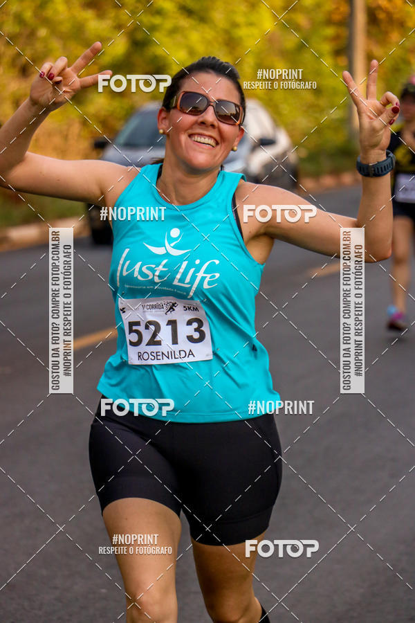 Achetez vos photos de l'vnement2 Corrida Shopping Jaragu sur Fotop