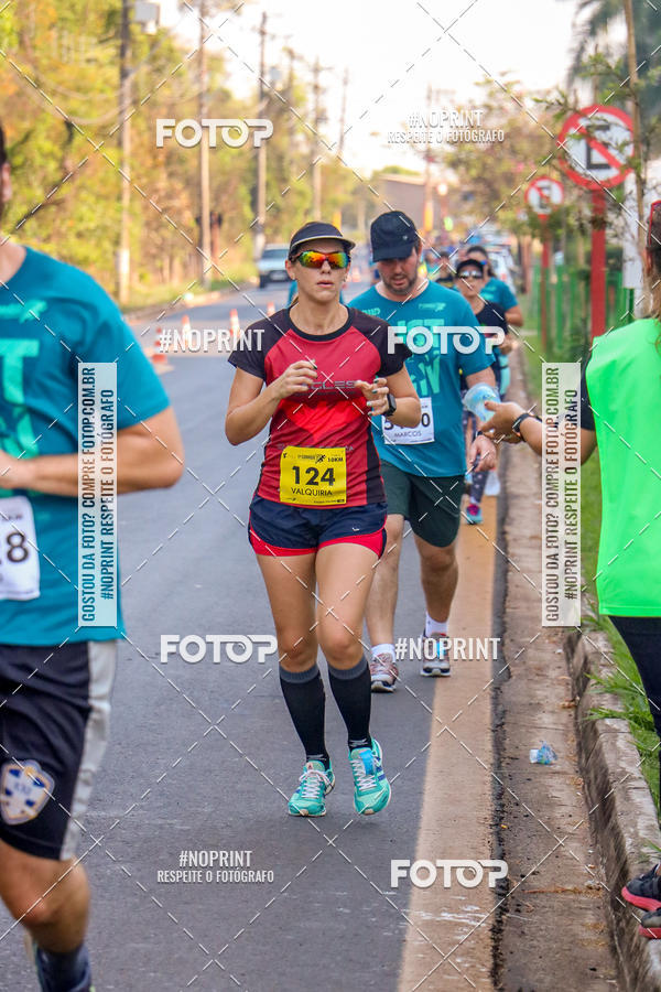 Achetez vos photos de l'vnement2 Corrida Shopping Jaragu sur Fotop