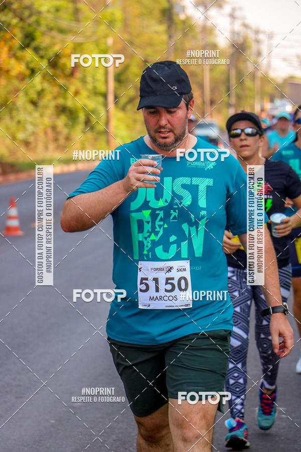 Achetez vos photos de l'vnement2 Corrida Shopping Jaragu sur Fotop