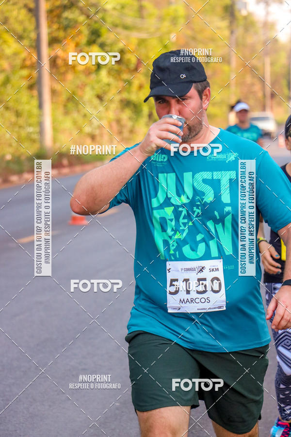 Achetez vos photos de l'vnement2 Corrida Shopping Jaragu sur Fotop