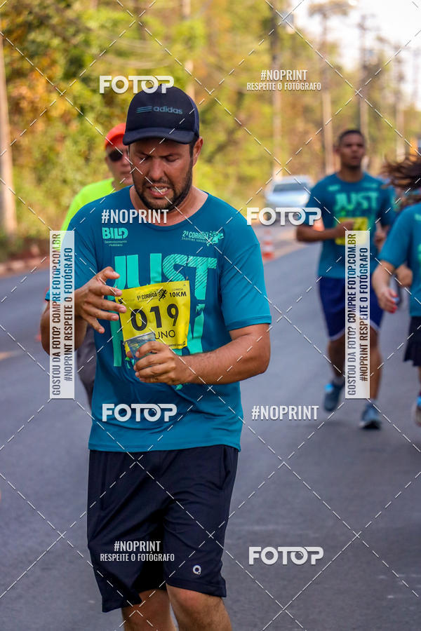 Achetez vos photos de l'vnement2 Corrida Shopping Jaragu sur Fotop