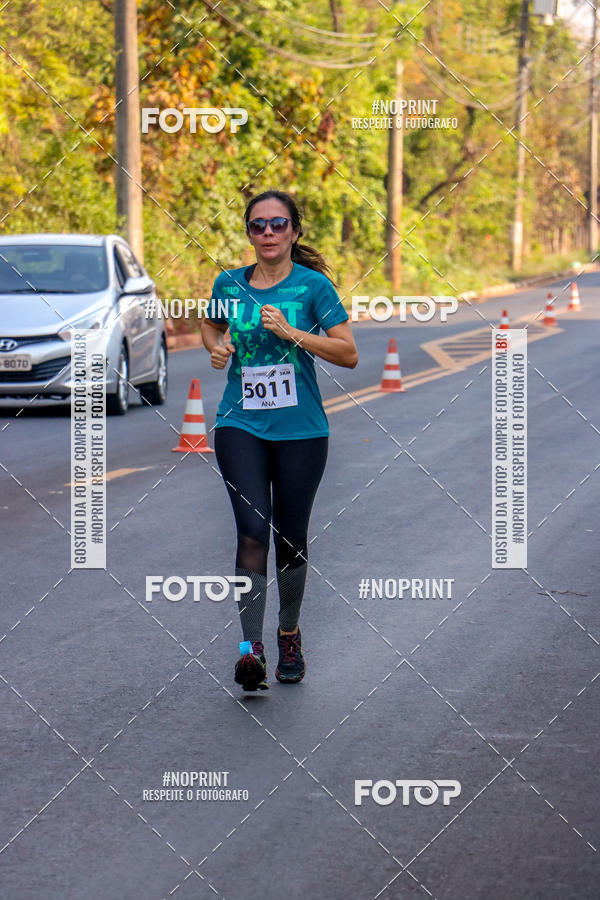 Achetez vos photos de l'vnement2 Corrida Shopping Jaragu sur Fotop