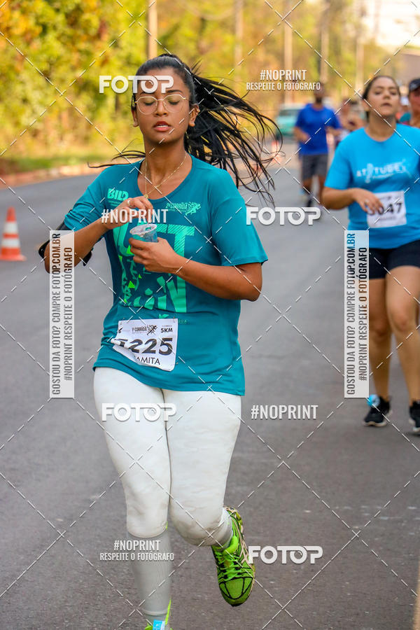 Achetez vos photos de l'vnement2 Corrida Shopping Jaragu sur Fotop