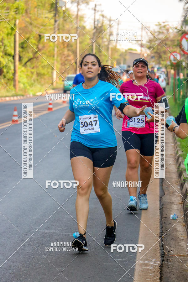 Achetez vos photos de l'vnement2 Corrida Shopping Jaragu sur Fotop
