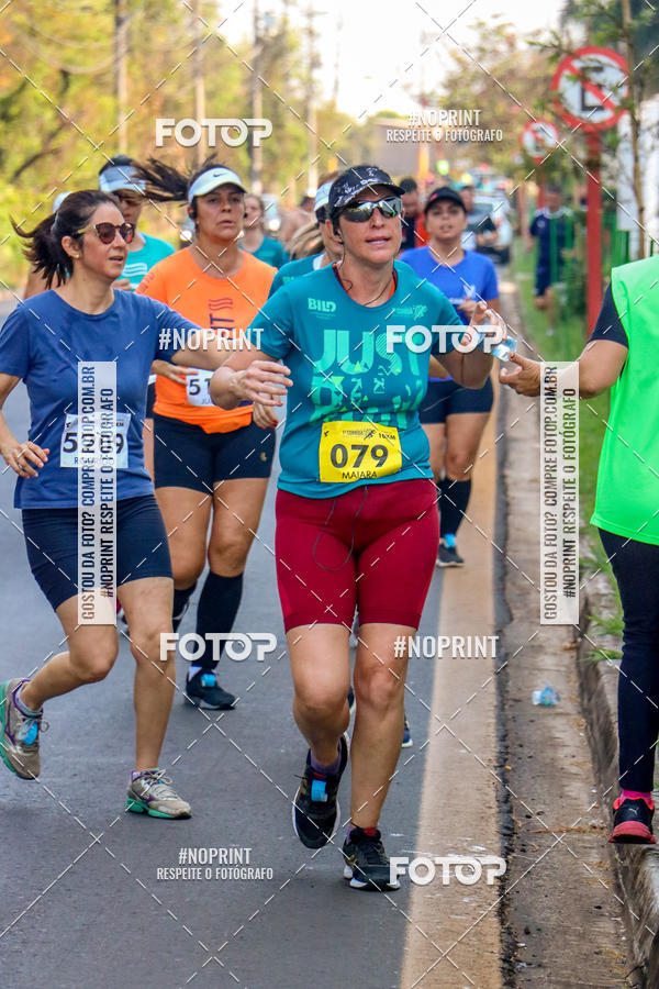 Achetez vos photos de l'vnement2 Corrida Shopping Jaragu sur Fotop