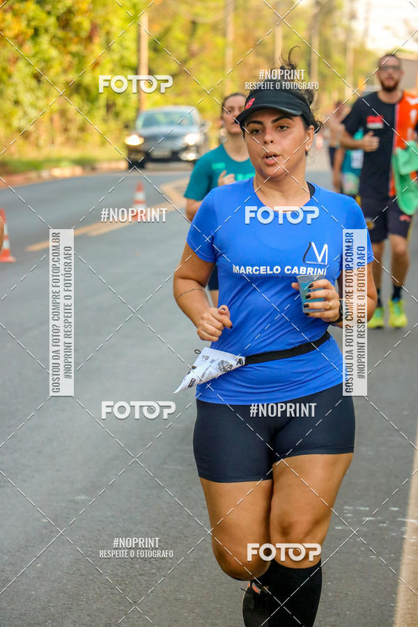 Achetez vos photos de l'vnement2 Corrida Shopping Jaragu sur Fotop