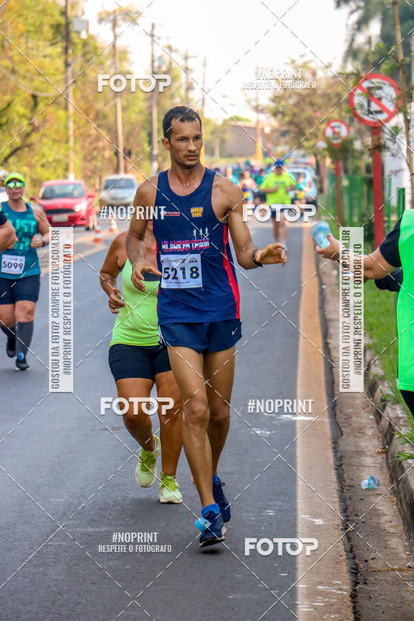 Achetez vos photos de l'vnement2 Corrida Shopping Jaragu sur Fotop
