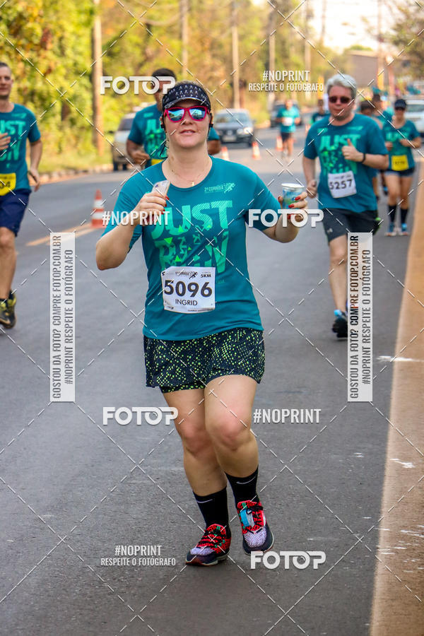 Achetez vos photos de l'vnement2 Corrida Shopping Jaragu sur Fotop