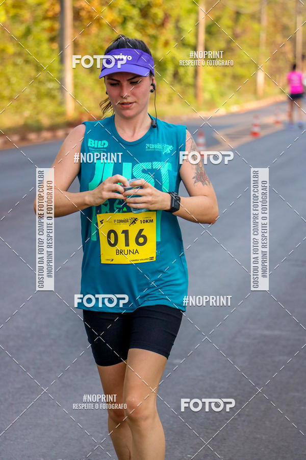 Achetez vos photos de l'vnement2 Corrida Shopping Jaragu sur Fotop