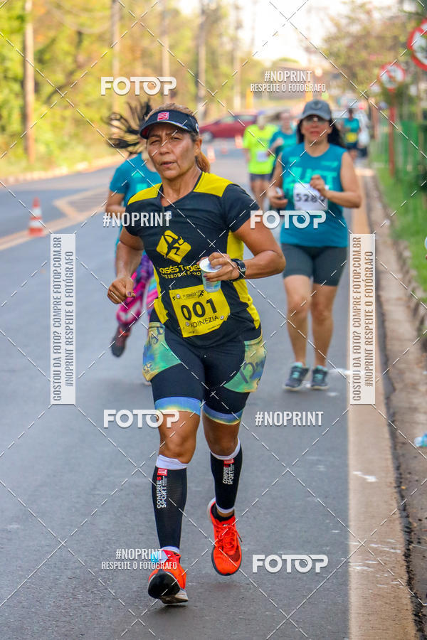 Achetez vos photos de l'vnement2 Corrida Shopping Jaragu sur Fotop