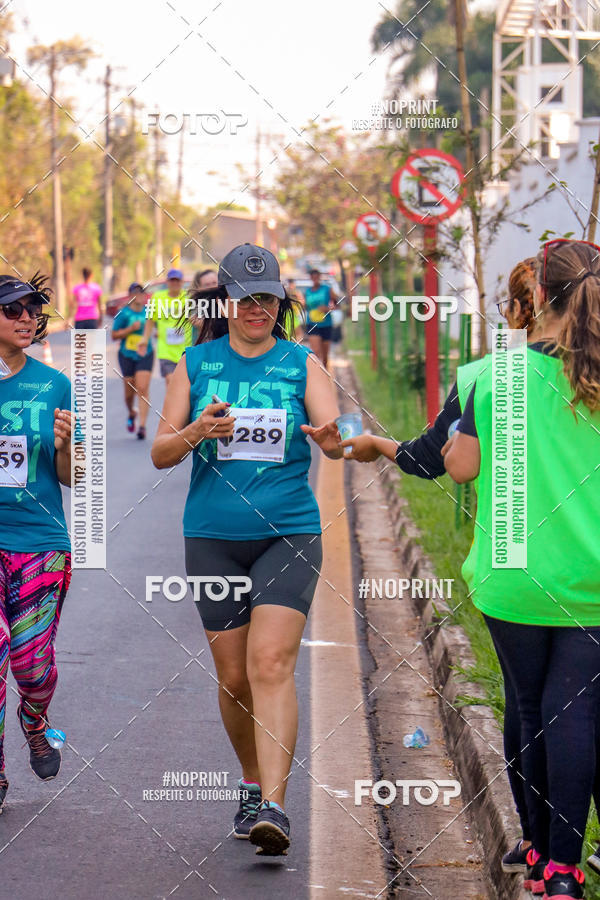 Achetez vos photos de l'vnement2 Corrida Shopping Jaragu sur Fotop
